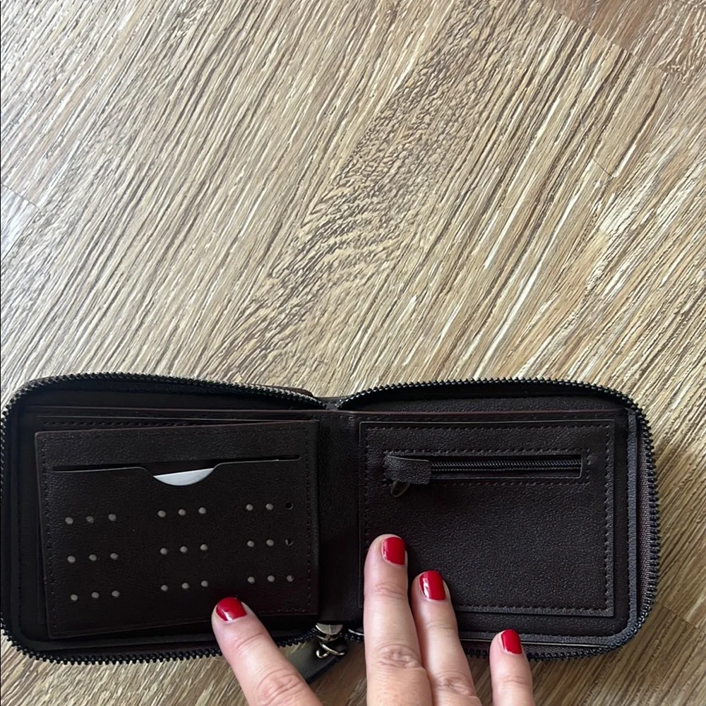 Men's Brown CarrKen Leather Style Wallet